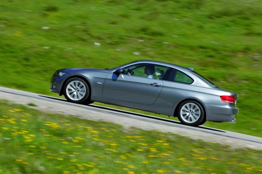  BMW 3-Series Coupe 2007 года  (фото 77 из 219)